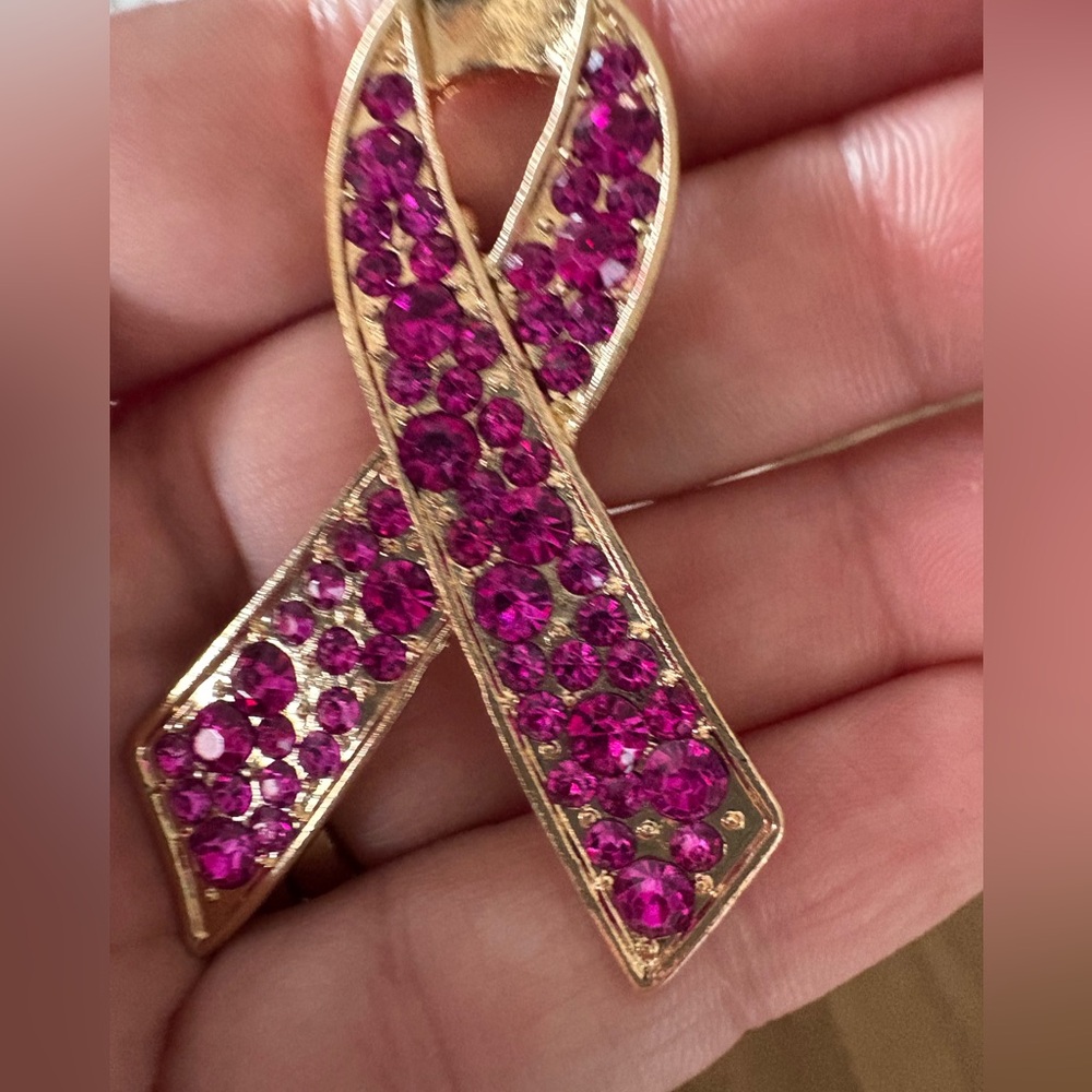 Pink Crystal Awareness Ribbon Brooch – Gold Tone Pin